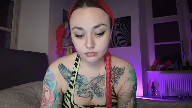 PinkHurricaneOfficial online show from 03/21/25, 11:01