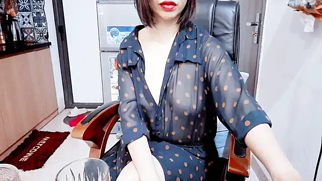 Miu-Le online show from 02/13/26, 07:32