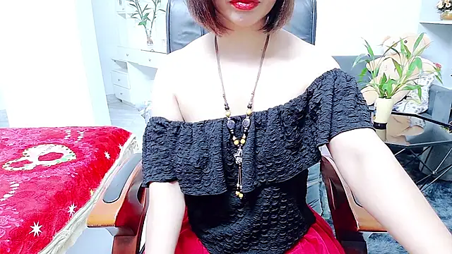 Snapshot of Miu-Le chatting on 06/07/26, 10:46 Miu-Le online show from 06/07/26, 10:46