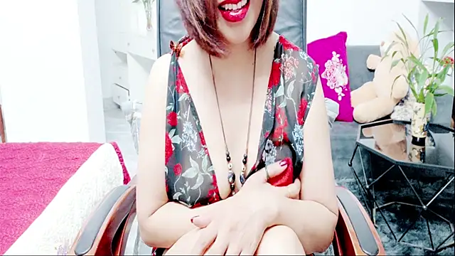 Snapshot of Miu-Le chatting on 07/15/26, 07:24 Miu-Le online show from 07/15/26, 07:24