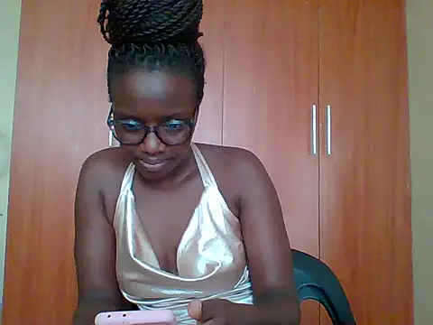 sexy darleen23 online show from 04/14/26, 09:15