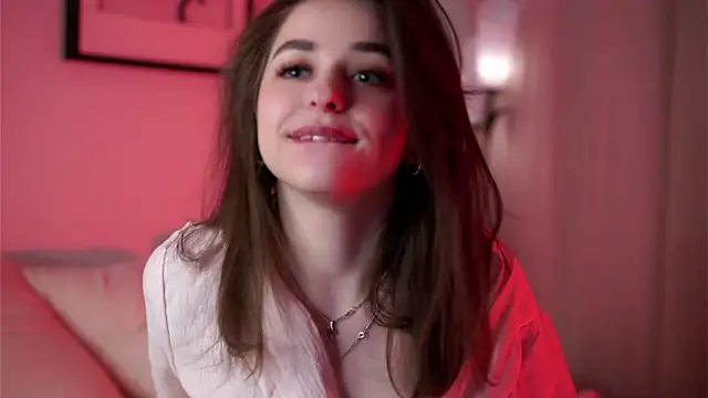 EstherMitchel online show from 03/13/25, 01:10