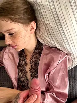 lovelly molly online show from 09/12/25, 07:41