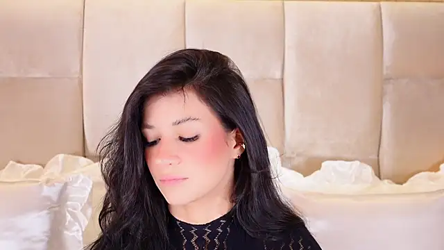 KiraKayleigh1 online show from 02/23/26, 11:24