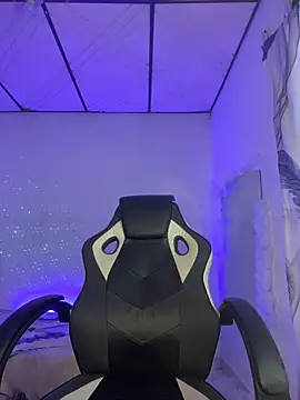 Riana Kean online show from 01/09/25, 10:09