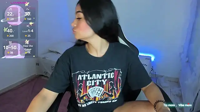 Riana Kean online show from 02/24/25, 12:20