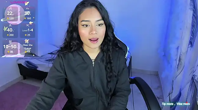 Riana Kean online show from 03/18/25, 03:20