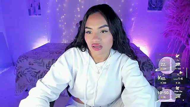 Riana Kean online show from 12/22/25, 02:52