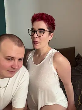 MrMrsRight online show from 02/09/26, 09:13