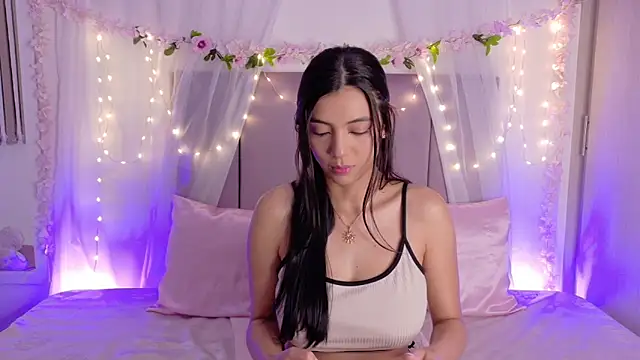 Julie Bennet online show from 03/06/26, 05:04