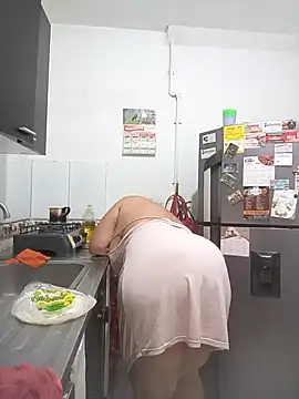 Shanttal0272 online show from 04/01/26, 01:41