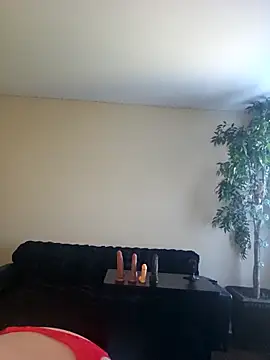 ellieconradxo online show from 10/28/25, 04:31