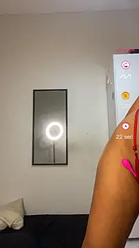 ninapego online show from 03/14/25, 12:54