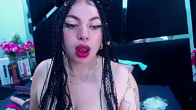 Cocoo Nuth online show from 01/04/25, 02:35