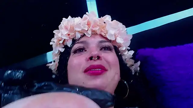 Cocoo Nuth online show from 01/12/25, 12:12