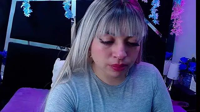 Cocoo Nuth online show from 02/22/25, 03:23