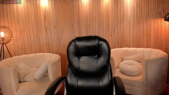 AmberLewis  online show from 09/21/25, 10:33