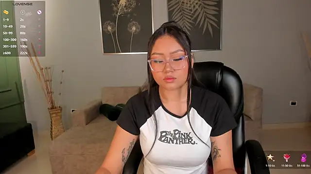 AmberLewis  online show from 10/24/25, 03:14