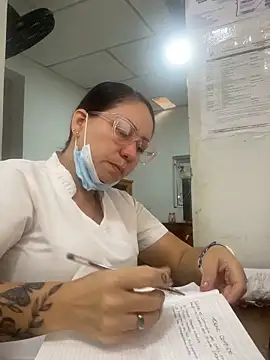 Snapshot of nurse_desi_sexlove chatting on 01/21/25, 02:26 nurse desi sexlove online show from 01/21/25, 02:26