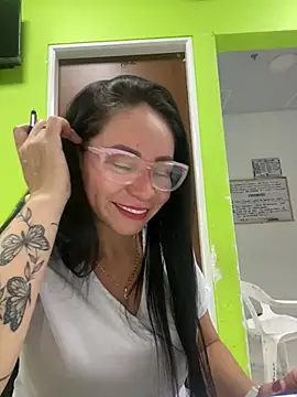 Snapshot of nurse_desi_sexlove chatting on 02/07/25, 04:59 nurse desi sexlove online show from 02/07/25, 04:59