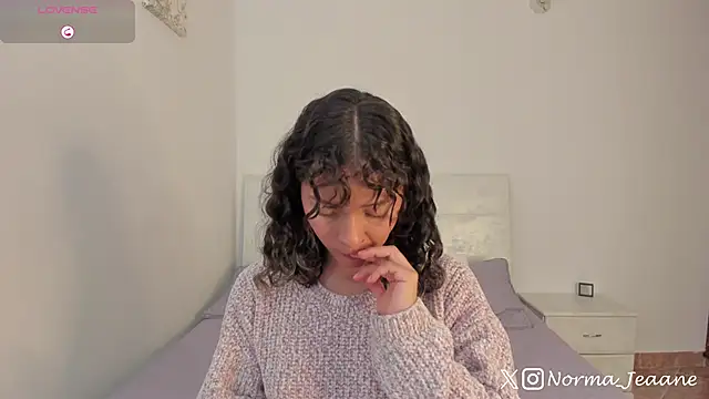 Norma-Jeaane online show from 11/24/25, 08:19