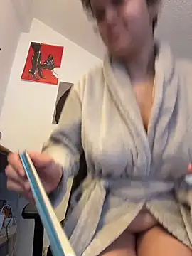 rafamarianoofc online show from 12/21/25, 12:56