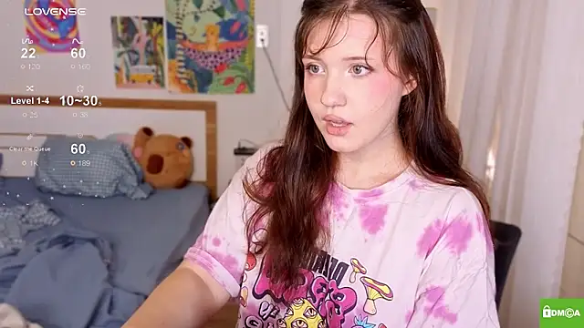 HanahCute online show from 11/26/25, 02:12