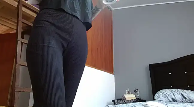 Emilia 1995 online show from 03/11/25, 12:39