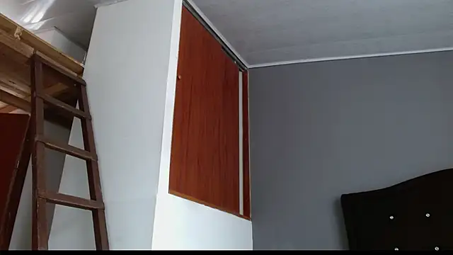 Emilia 1995 online show from 07/09/26, 02:54