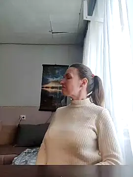 Evelina cute online show from 02/11/25, 11:43