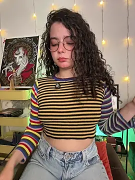 Antoniart  online show from 10/22/25, 03:40