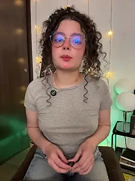 Antoniart  online show from 10/31/25, 02:01