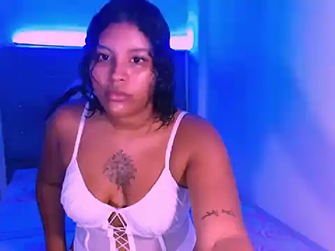 ladypussy69 online show from 04/23/26, 06:21