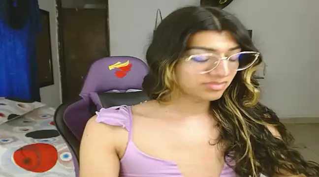 engielphoenis14 online show from 02/19/25, 05:16