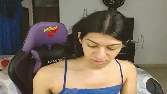 engielphoenis14 online show from 03/14/25, 11:22