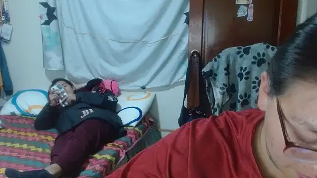 clayre and jill online show from 11/07/25, 02:11