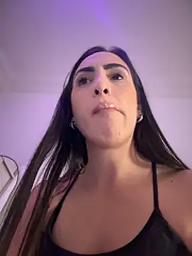 alessandra-a online show from 11/20/25, 12:11