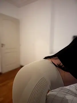 alessandra-a online show from 05/21/26, 09:22