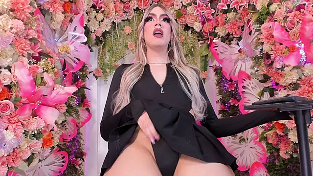 Laurenn evans online show from 12/17/25, 09:10