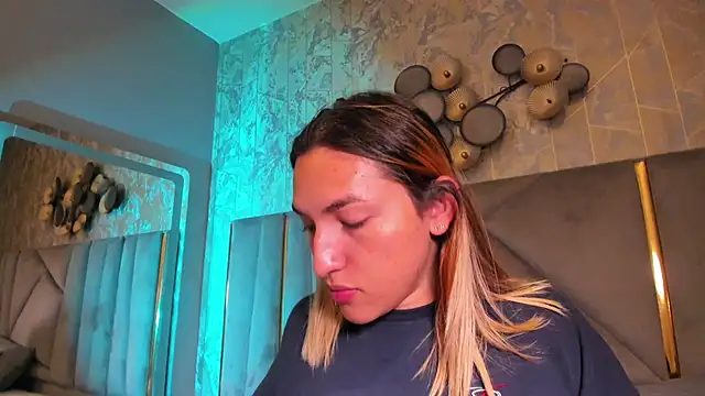 TomLondon  online show from 02/21/26, 01:01