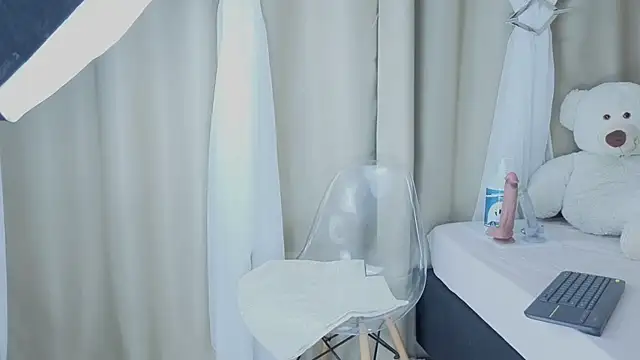 sorafire online show from 11/14/25, 04:17