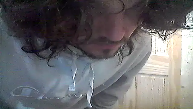 Snapshot of Lilsmokeshow017 chatting on 05/14/26, 04:03 Lilsmokeshow017 online show from 05/14/26, 04:03
