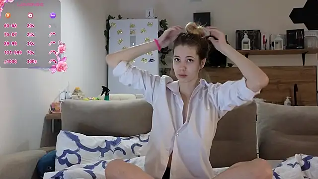 Girl alone home online show from 03/15/25, 03:06