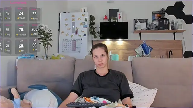 Girl alone home online show from 10/18/25, 04:15