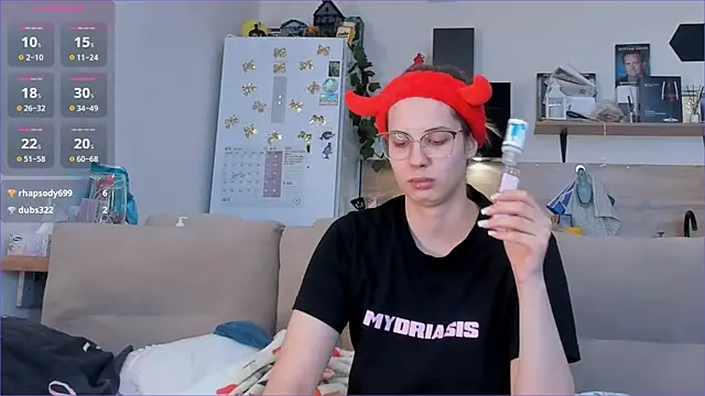Girl alone home online show from 04/25/26, 04:04