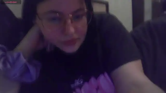 German Eva online show from 11/04/25, 07:57