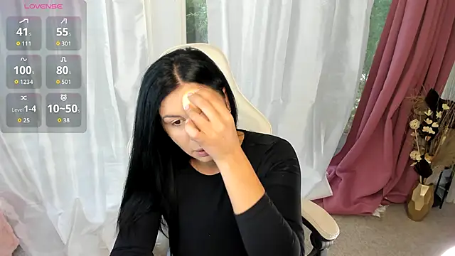 patriciakeys online show from 10/26/25, 06:19