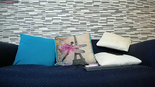 VioletaGomezCo online show from 12/02/25, 10:38