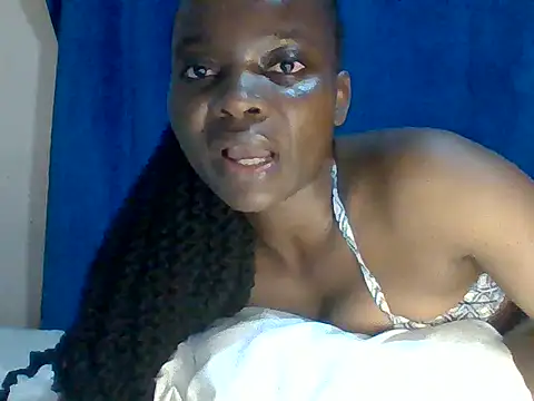 sweet love00 online show from 04/26/26, 01:47