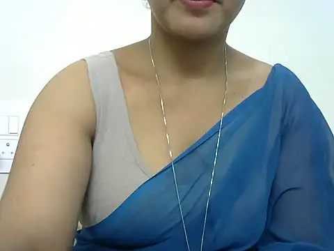 rashmika reddy online show from 07/28/26, 03:21